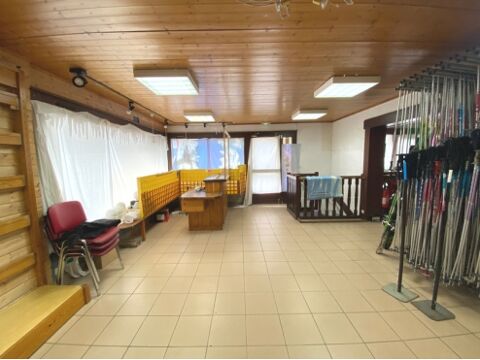 &Agrave; vendre   Local commercial centre de Morillon (74440) 525000 74440 Morillon