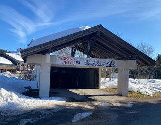  Parking / Garage  vendre 