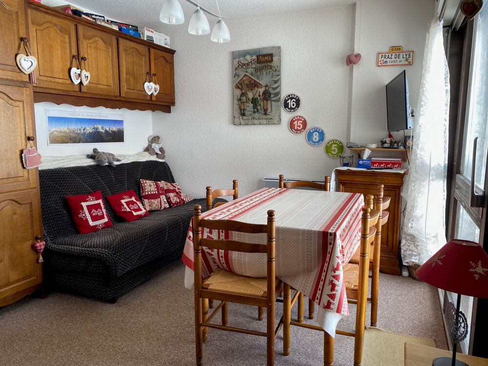 APPARTEMENT T1 BIS AVEC PARKING COUVERT