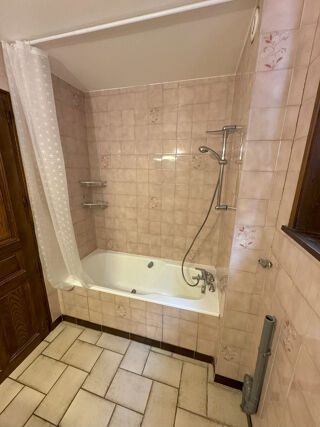  Appartement � vendre 4 pi�ces 98 m�