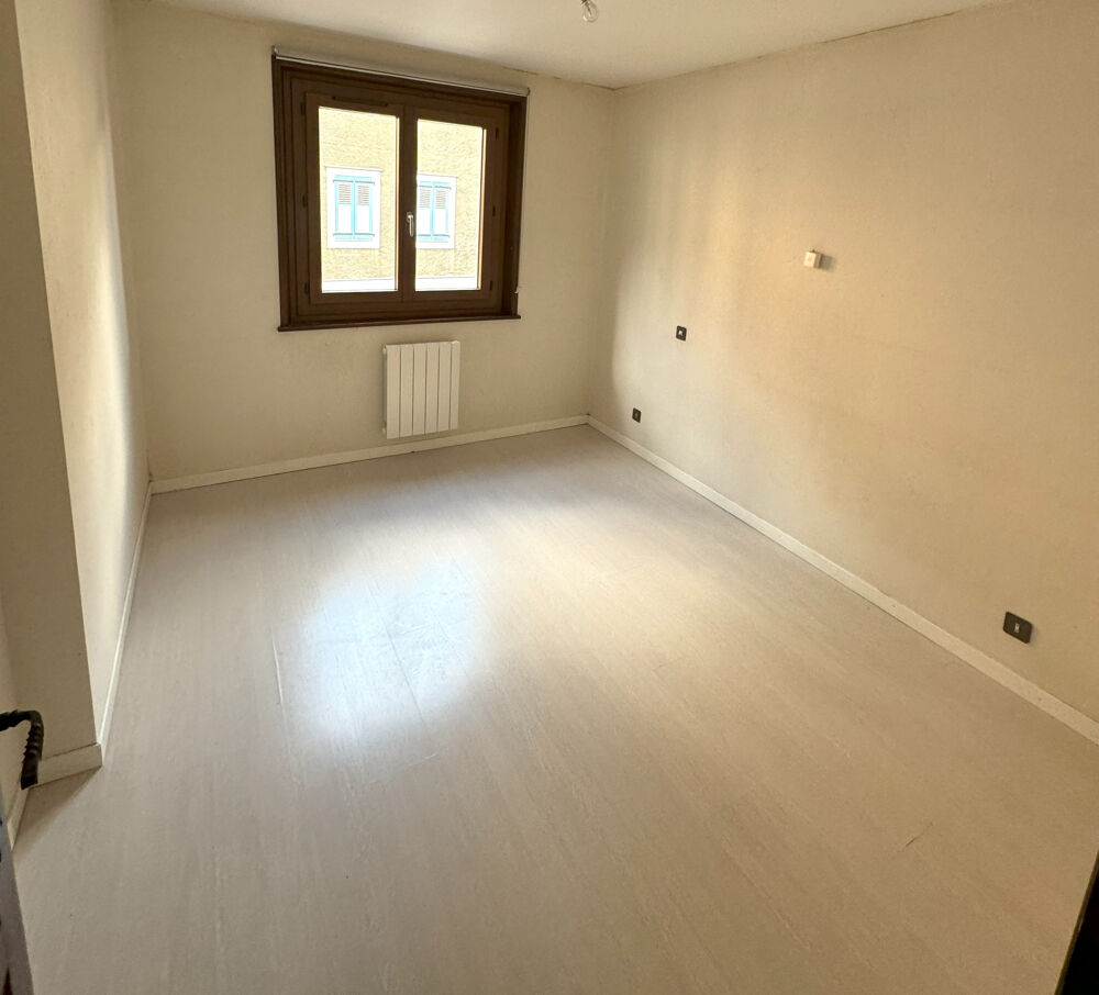 EXCLUSIVITE CENTRE TANINGES APPARTEMENT T4