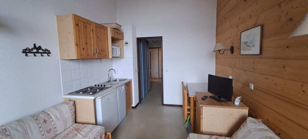Vente Duplex/Triplex au pied des pistes de Morillon 1100, appartement de 31m2 au sol avec chambre séparée et balcon Morillon
