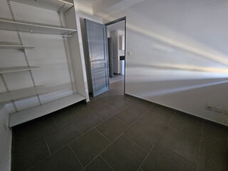  Appartement � louer 1 pi�ce 35 m�