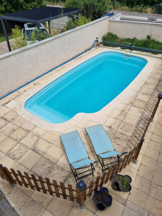  Maison  vendre 8 pices 221 m