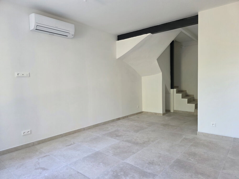 Location Appartement T3 duplex de 53 m2 entièrement rénové   Arles Montplaisir Arles