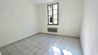  Appartement à louer 3 pièces 53 m²