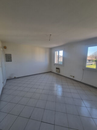  Appartement à louer 1 pièce 27 m²