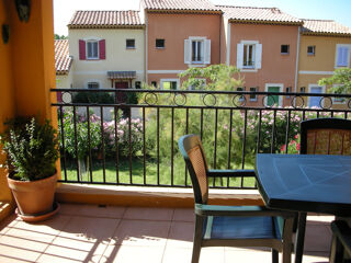  Appartement à louer 3 pièces 55 m²