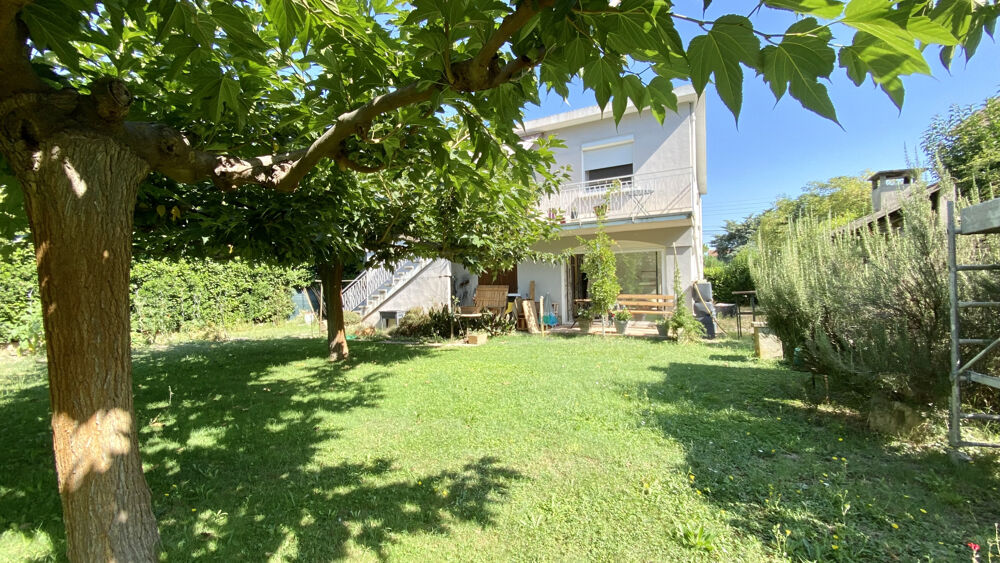Villa sur Arles quartier Montmajour