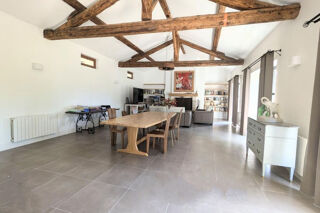  Maison à vendre 10 pièces 334 m²