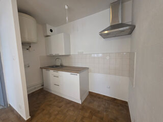  Appartement à louer 2 pièces 32 m²