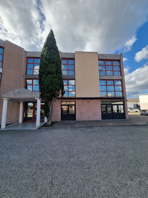 Local commercial ou professionnel &agrave; Arles secteur Montmajour 450000 13200 Arles