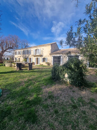  Maison � vendre 10 pi�ces 334 m�