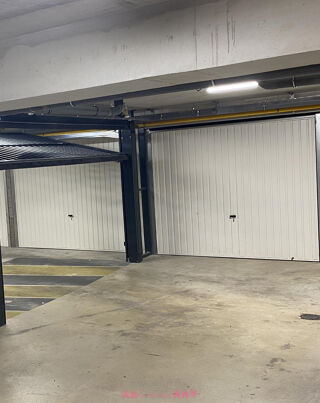  Parking / Garage  vendre 13 m