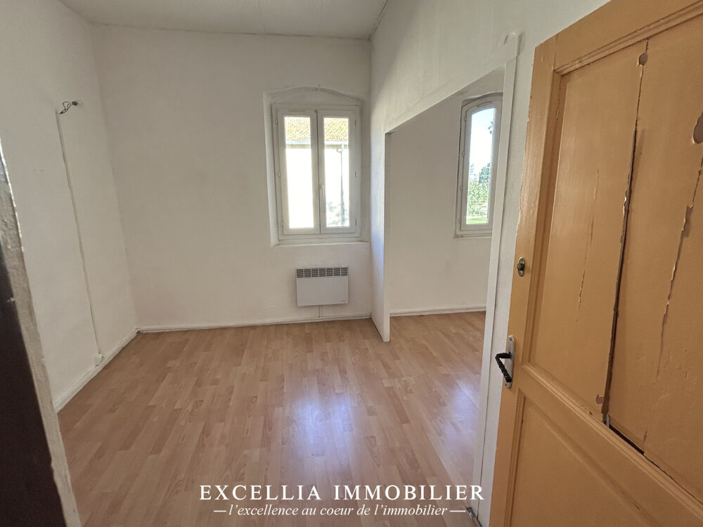 à vendre  Propriété/château Salin De Giraud (13129)