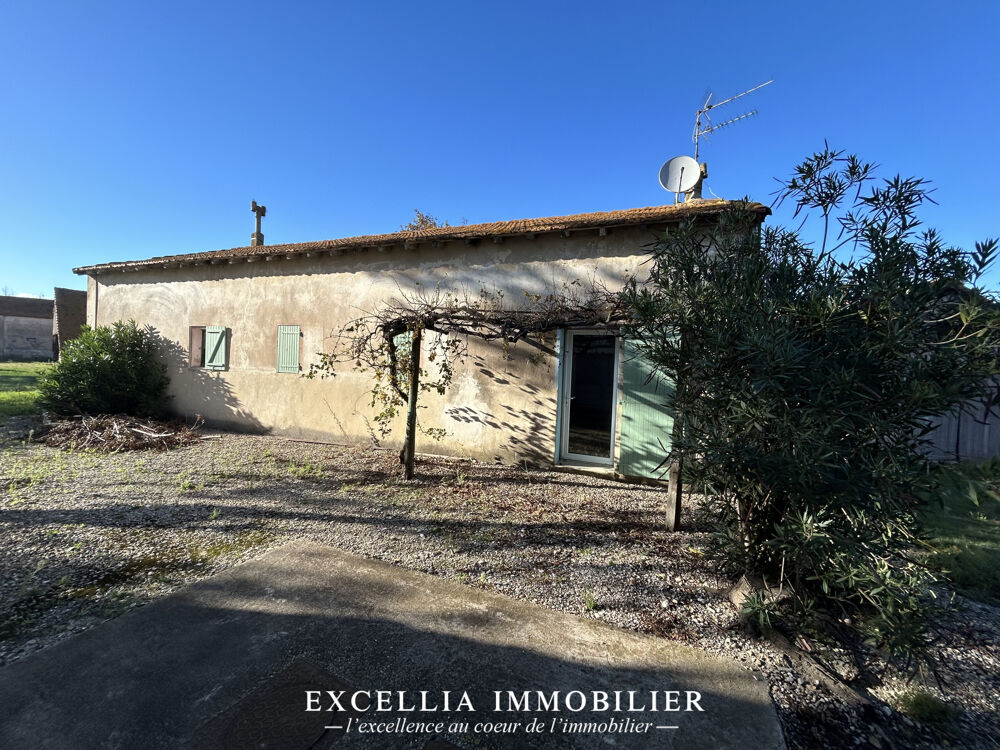 à vendre  Propriété/château Salin De Giraud (13129)