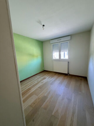 Vente Appartement Poisat   T3 lumineux de 70 m2 avec terrasse couverte de 16 m2 sur la verdure Poisat