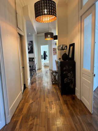  Appartement à vendre 5 pièces 140 m²
