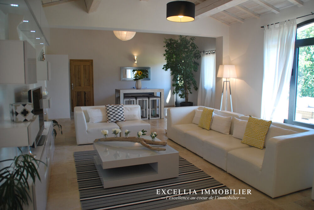 à vendre  Propriété/château Maussane-les-Alpilles (13520)