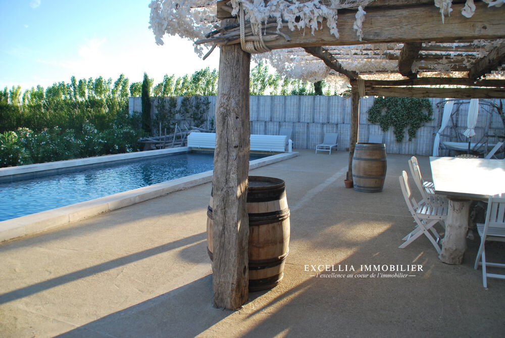 à vendre  Propriété/château Maussane-les-Alpilles (13520)