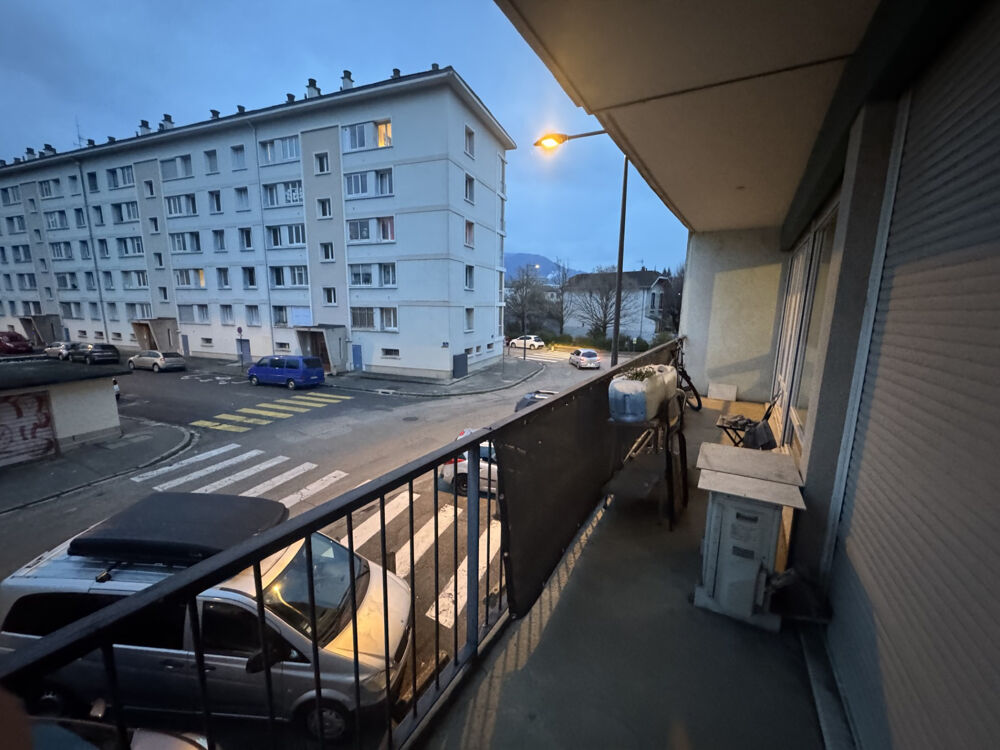Appartement 3 pièces 84 m² · à Grenoble · 84 m² · 199 900 €
