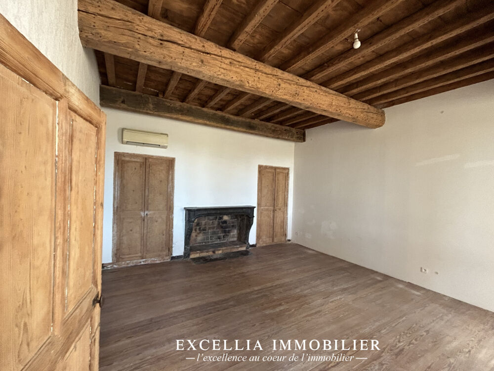 à vendre  Propriété/château Salin De Giraud (13129)
