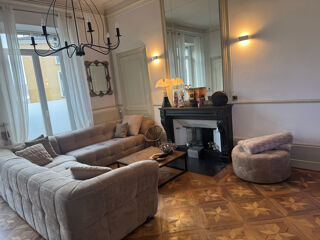  Appartement à vendre 5 pièces 140 m²