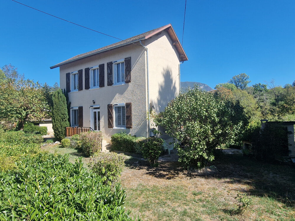 Maison 96 m2 à vendre sur terrain de 1244m2 à ARTEMARE