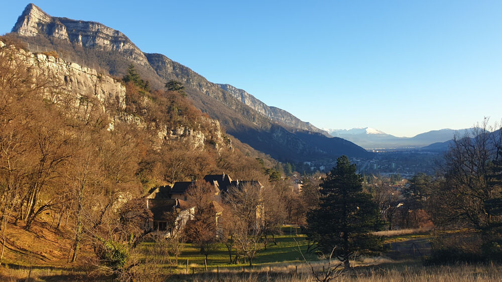   Grenoble
