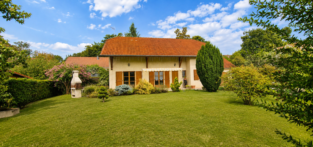 Maison 6 pièces 154 m² · à Belley · 154 m² · 375 000 €