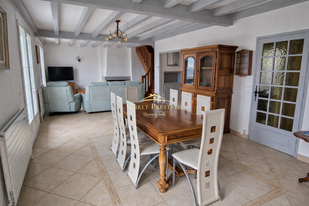 Belle villa St Genix sur Guiers