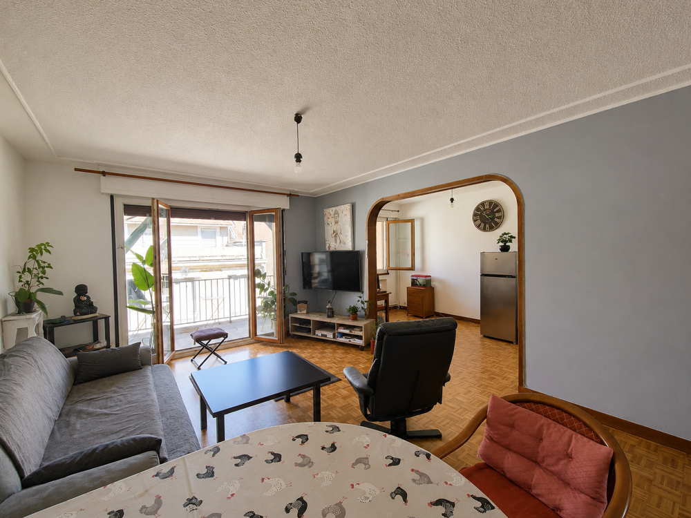 A vendre bel appartement centre ville BELLEY