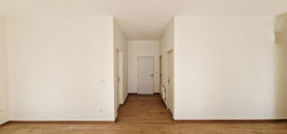  Appartement à louer 2 pièces 68 m²