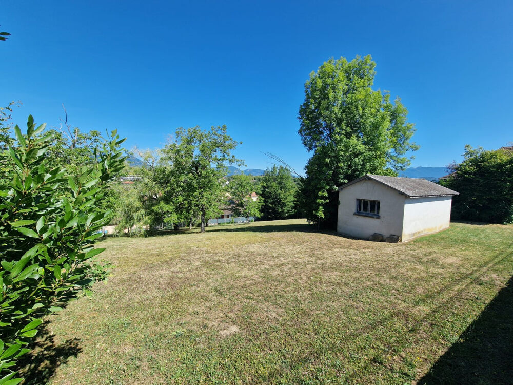 Vente Terrain A vendre BELLEY- terrain constructible 1346 m2- Vue dégagée Belley