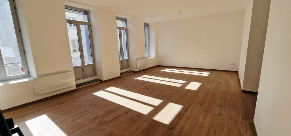 A louer appartement entièrement rénové BELLEY