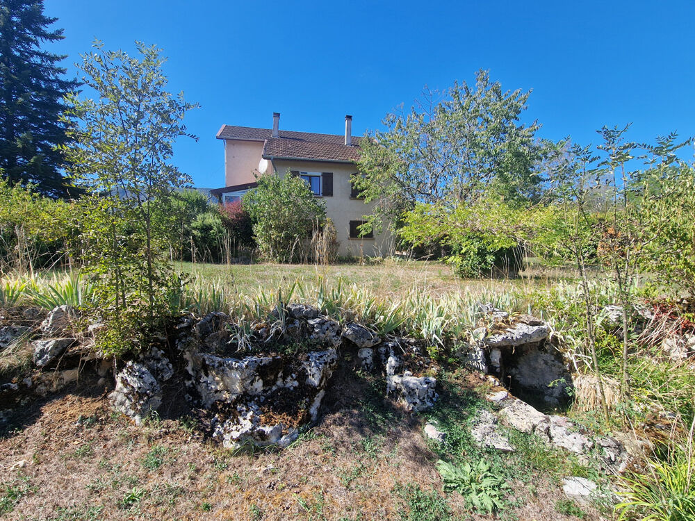 Maison 96 m2 à vendre sur terrain de 1244m2 à ARTEMARE