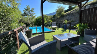  Maison  vendre 6 pices 185 m