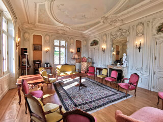  Propri�t�/ch�teau � vendre 15 + pi�ces 658 m�