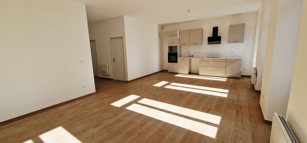 A louer appartement entièrement rénové BELLEY