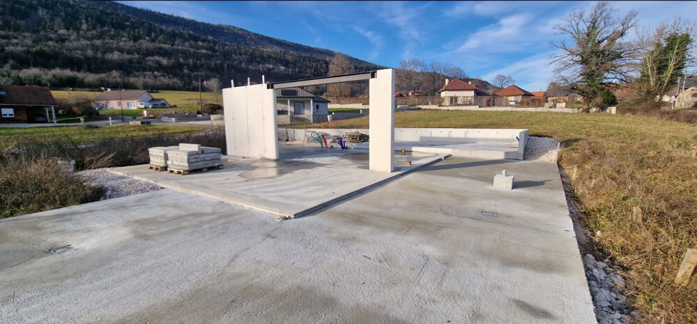 Vente Terrain Terrain constructible avec chantier en cours pour maison ossature bois secteur SUTRIEU. Valromey sur seran