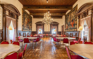  Propri�t�/ch�teau � vendre 15 + pi�ces 2882 m�