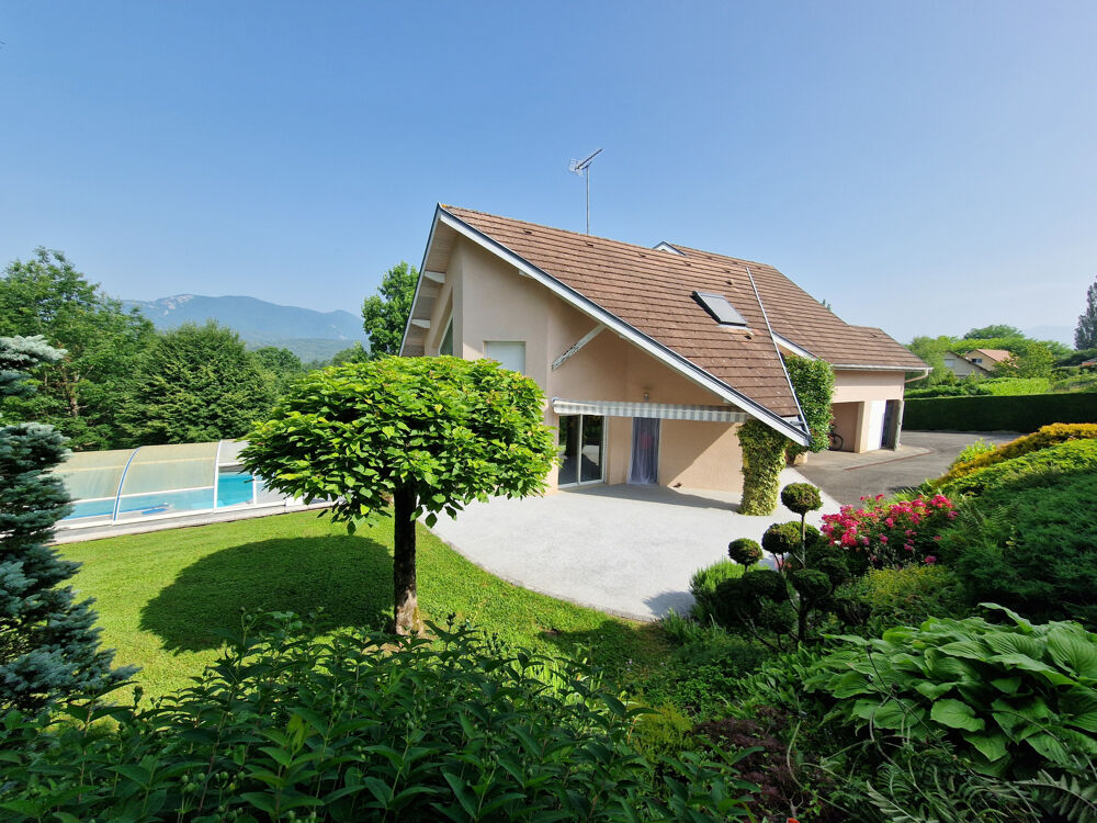Maison d'architecte 184 m2 à vendre BELLEY 01300