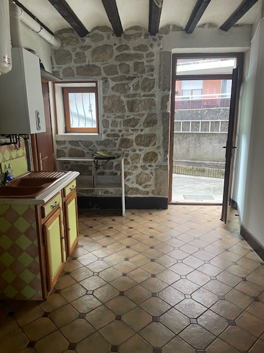 Location Appartement À louer  T2 avec extérieur à proximité du centre de Belley Belley