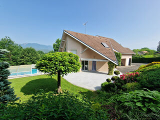  Maison  vendre 8 pices 185 m