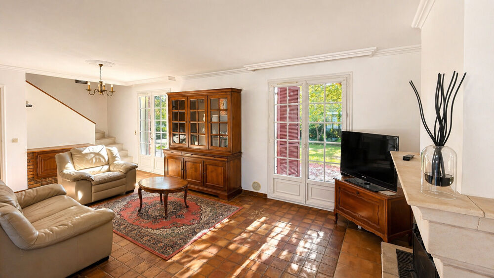 superbe maison individuelle sans vis-à-vis , sous sol total