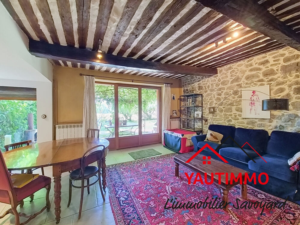 Vente Maison Maison de caractère en pierre   170 m2   Terrain 600 m2   Fillinges location d'une partie possible. Fillinges