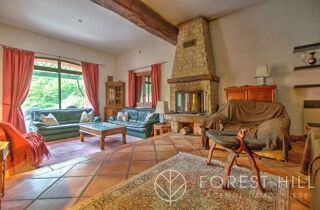  Maison à vendre 10 pièces 274 m²