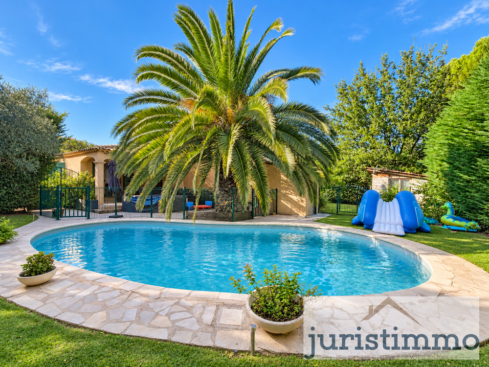Vente Maison villa coup de coeur de 155m2 dans lotissement très calme, 6 chambres, sur 782 m2 de jardin et piscine haricot Camaret sur aigues
