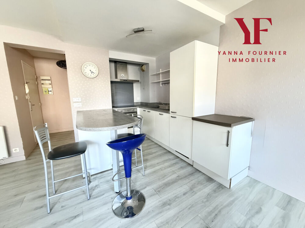 Vente Appartement HYPER CENTRE VILLE BREST, T3, 2 CHAMBRES, ASCENSEUR IMMEUBLE PMR , 1996 Brest