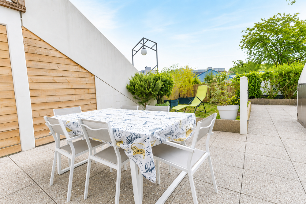 Vente Duplex/Triplex Centre-ville   Duplex 3 chambres avec terrasse et parking Montigny le bretonneux